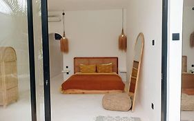 Renovated 2Bd Oasis With Pool - Casaera In Seminyak Main Hub
